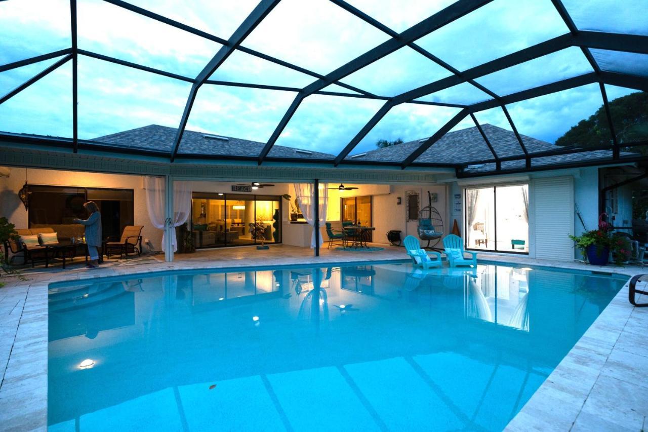 In The Heart Of Naples, Suite With Lake & Pool 外观 照片
